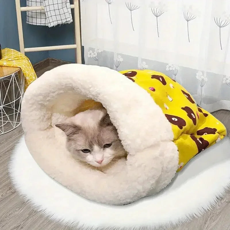 Cozy sleeping bag for cats and small dogs - Soft &amp; Warm